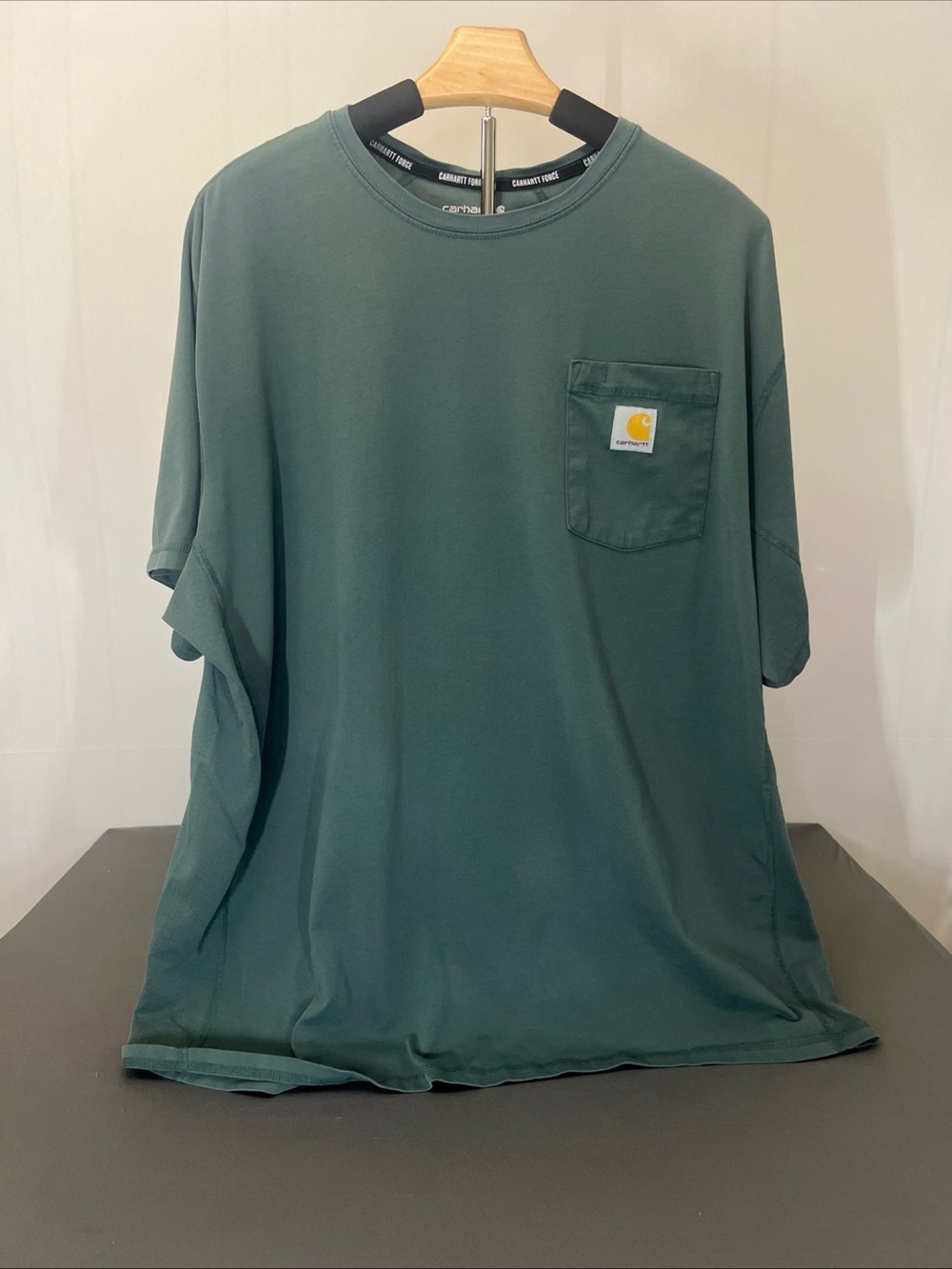 Carhartt Men's Pocket Tee in Deep Green